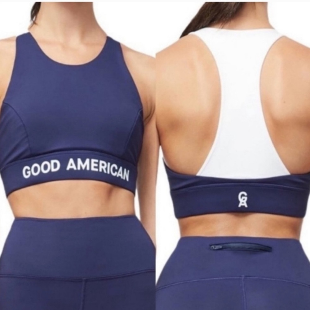 GOOD AMERICAN Core Power Sports Bra in Navy/White Size 1/Small
